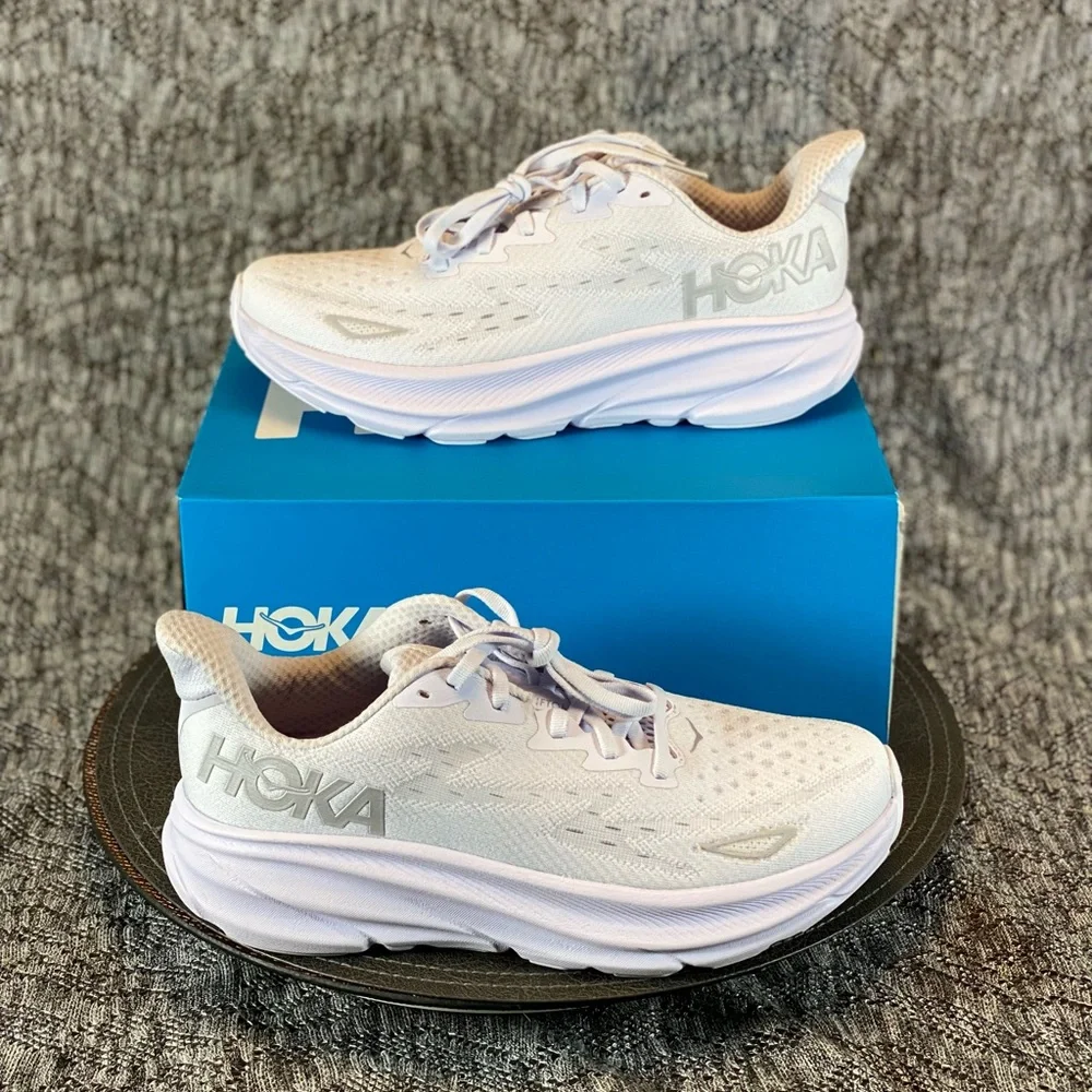 Hoka Clifton 9 Running Shoe Sneaker Women's 9.5 - Picture 2 of 11